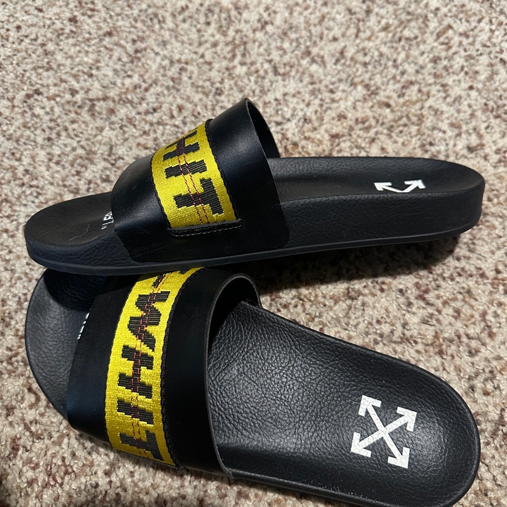 Off- White Sliders “Black Yellow” - image 3